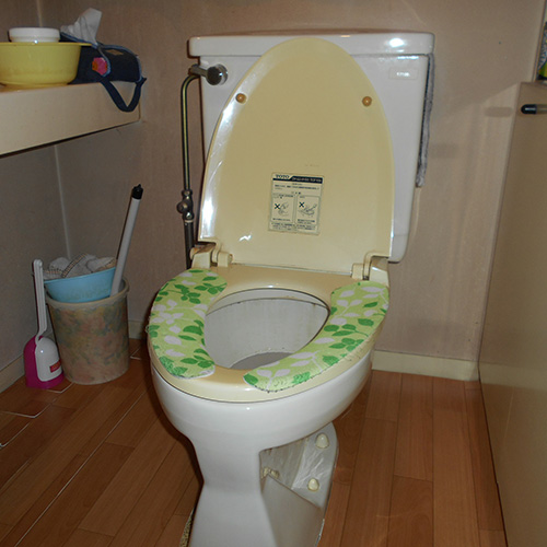 向日市　トイレのリフォーム施工前