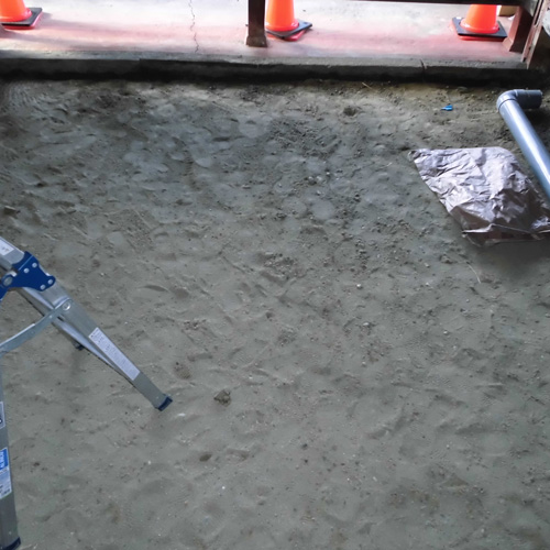 中古住宅リフォーム　ガレージに